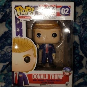 Donald Trump  pop figure( read description)